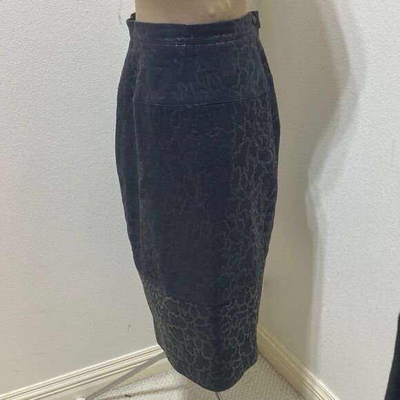Amen Wardy Black 100% Leather Embossed Skirt Size 10 (46) Made In Italy - Picture 4 of 12